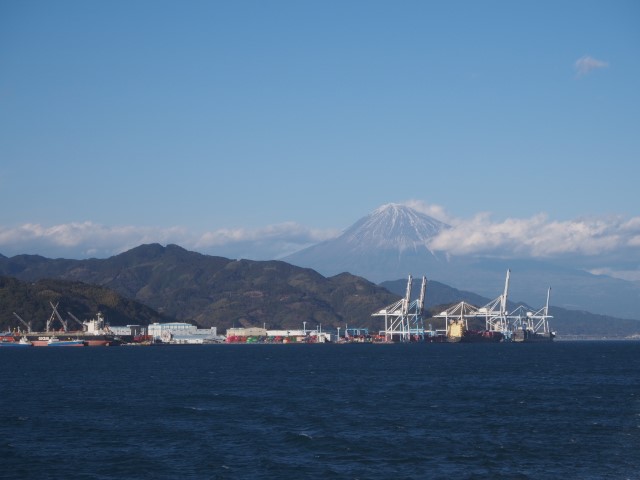 清水港と富士山